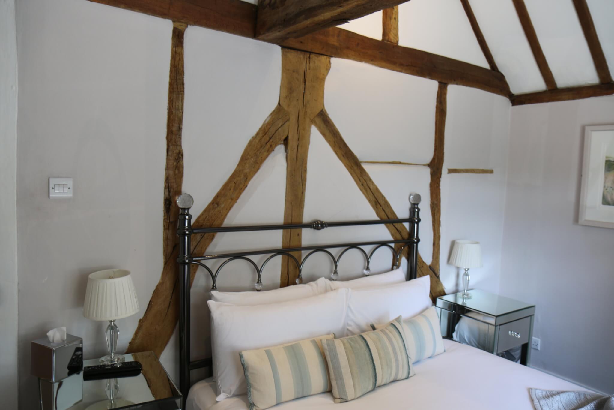 Nags Head Great Missenden Superior Feature Double Room scaled